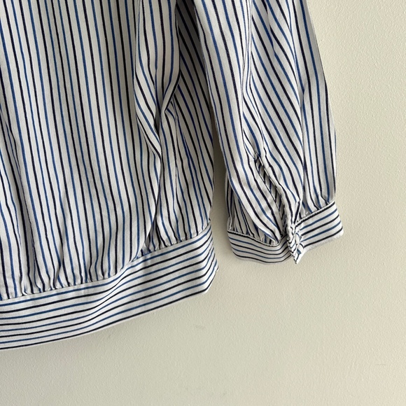 Madewell Wrap Blouse Striped Blue and White with Bow and Buttons Size XS - Picture 13 of 15